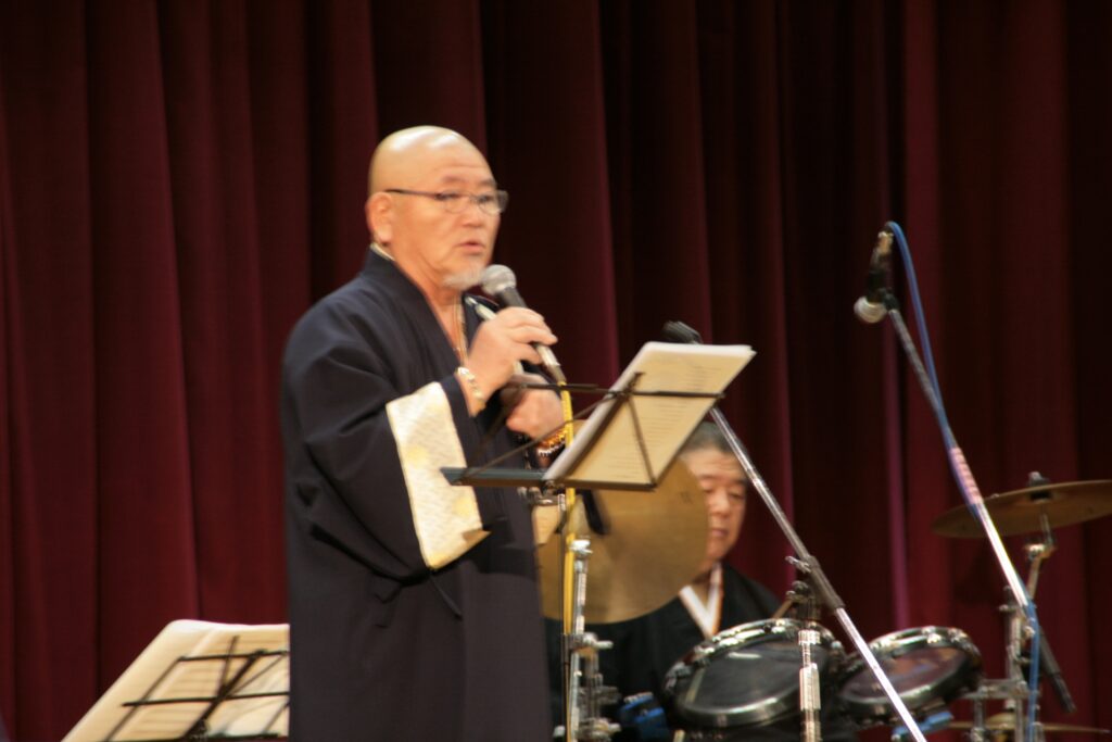 00000000-0000-0000-0000-0000000000E3