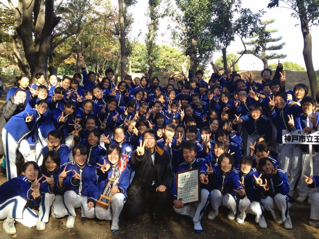 8BBD86A7-C37D-425E-A165-3BC97D95E41B