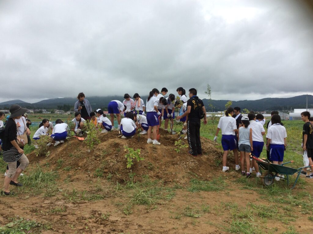 BF46EEB7-CD58-4D08-A272-11CBB4C5462D