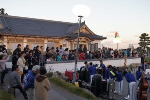 C7E67329-0055-413A-AD88-E832AE79A5D8