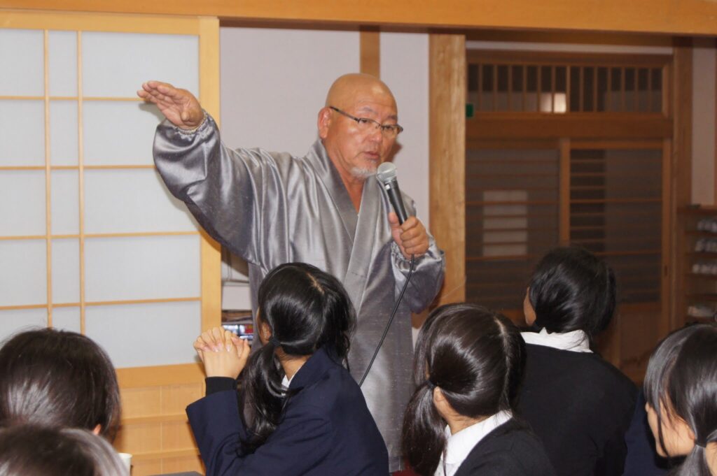 D61E353A-3686-4918-9D04-C8FAE0768B69